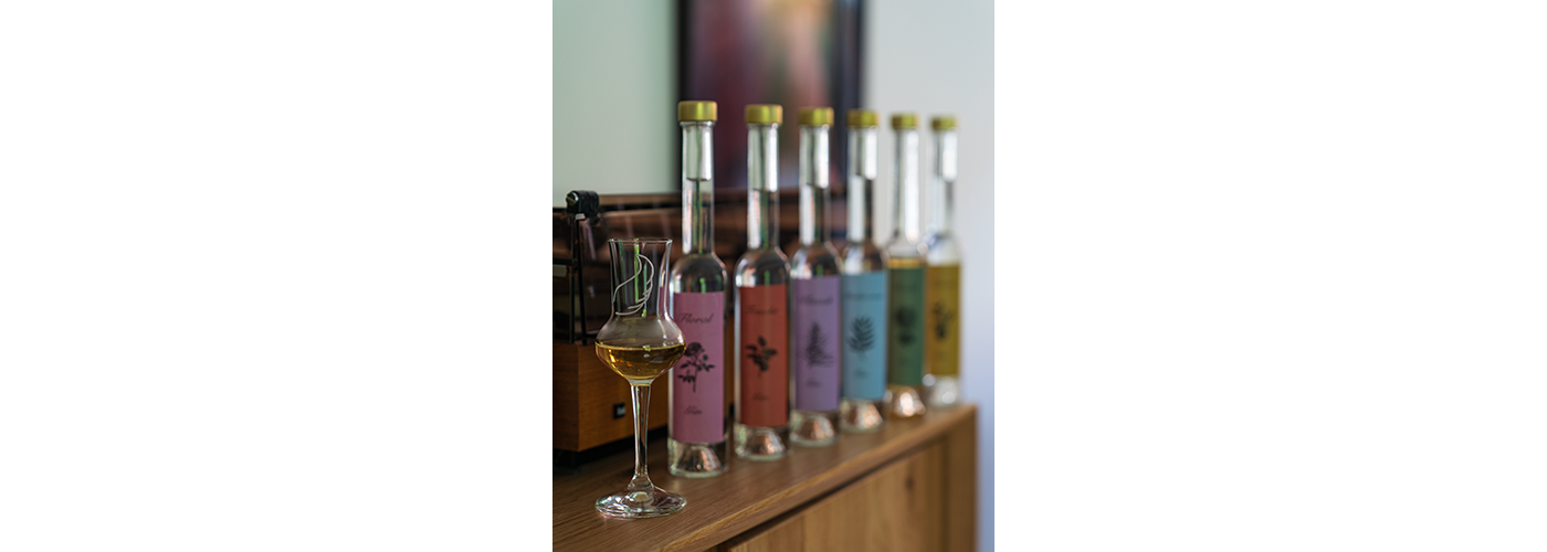 Spirited News – Engel Gin Set