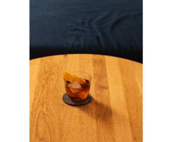 Negroni Week 2025 - One Red Thread One Red Thread SI